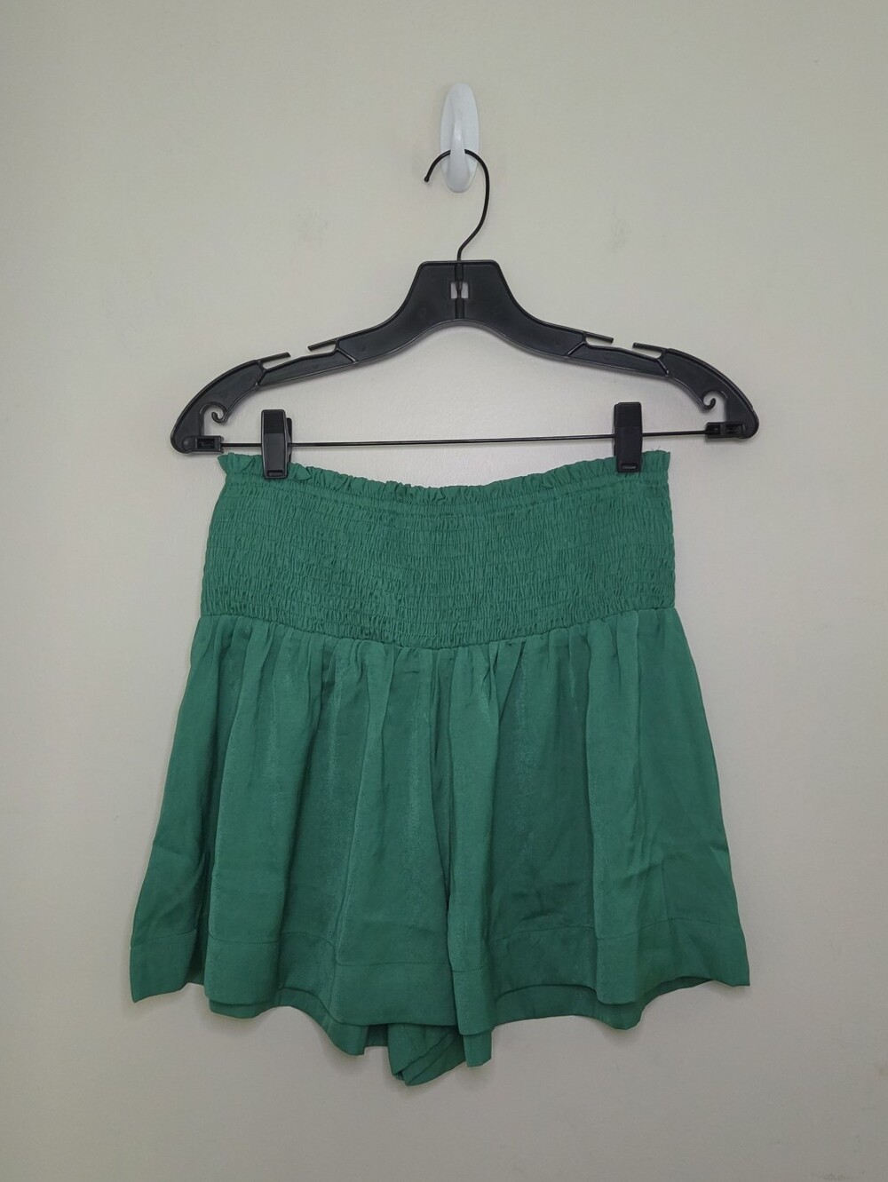 Women's Pants Store Green Swing Shorts Sz Small